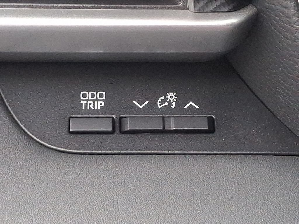 Used 2024 Toyota Highlander XSE AWD/4WD image 24