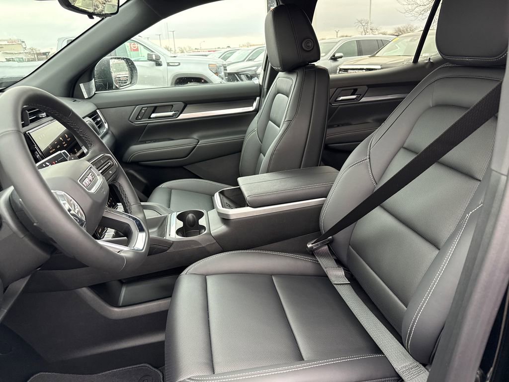 New 2026 GMC Terrain Elevation w/ Elevation Premium Package image 18