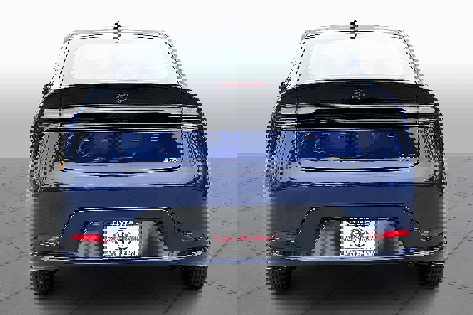 New 2026 Toyota Prius Plug-In Hybrid image 4