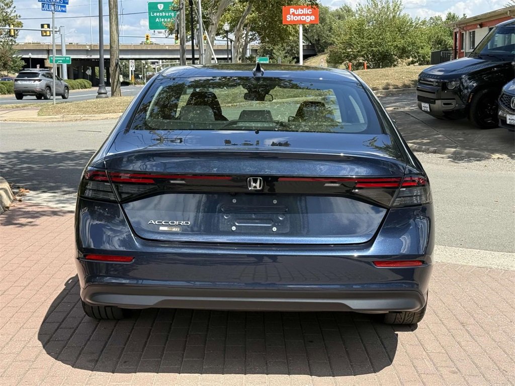 Used 2024 Honda Accord EX image 3