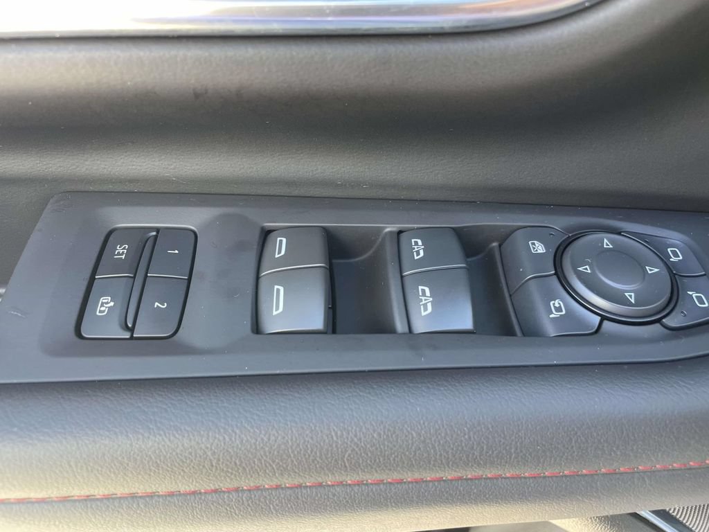 Used 2024 Chevrolet Tahoe RST w/ Luxury Package AWD/4WD image 19