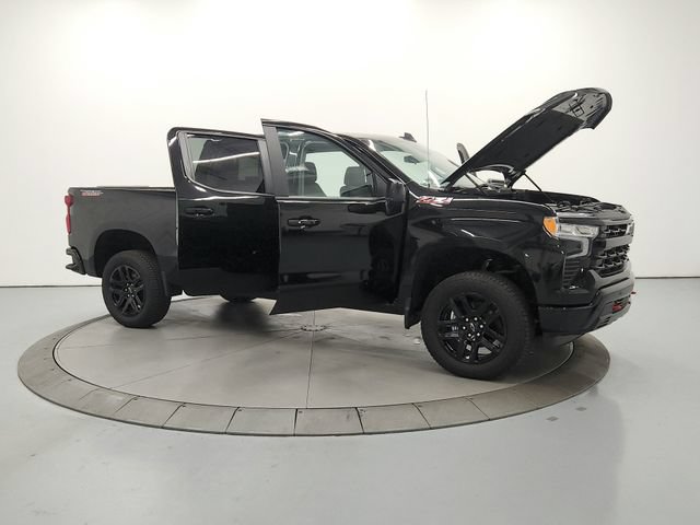 Used 2026 Chevrolet Silverado 1500 LT Trail Boss w/ LT Trail Boss Premium Package AWD/4WD image 10