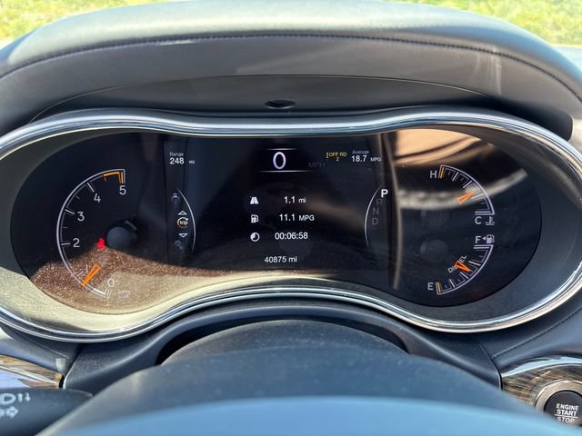 Used 2018 Jeep Grand Cherokee Summit AWD/4WD image 8