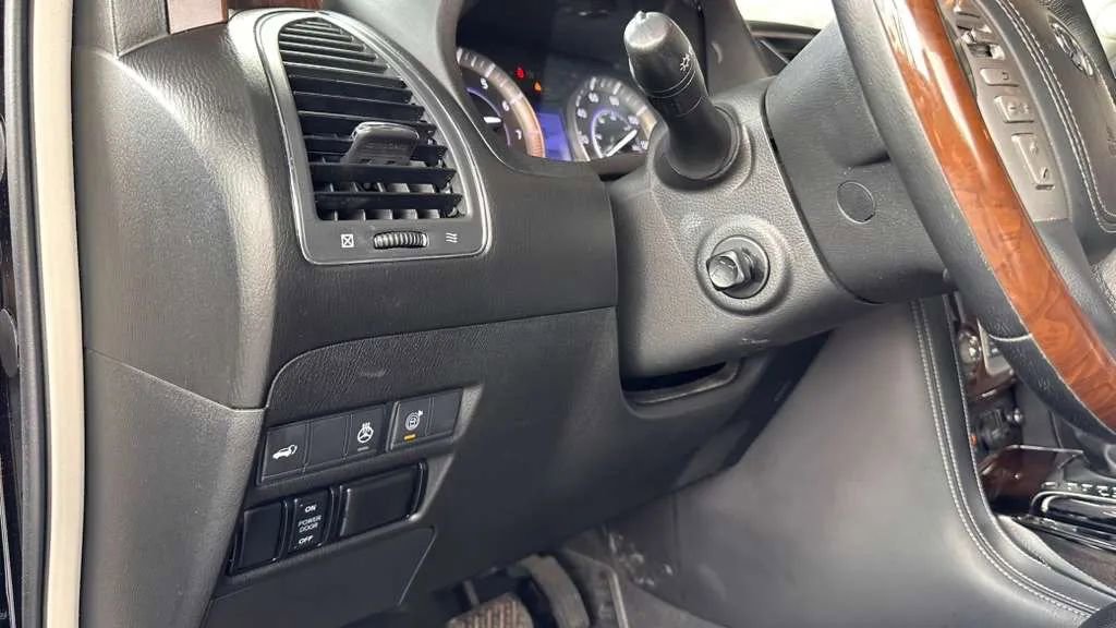 Used 2018 INFINITI QX80 2WD w/ Deluxe Technology Package image 18