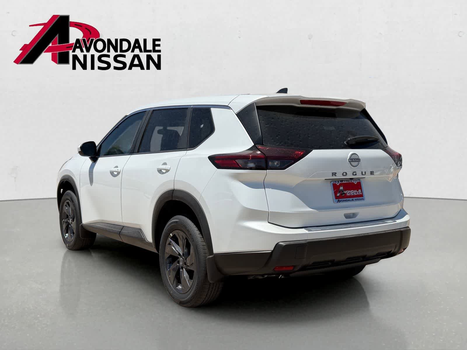 New 2026 Nissan Rogue SV FWD image 5