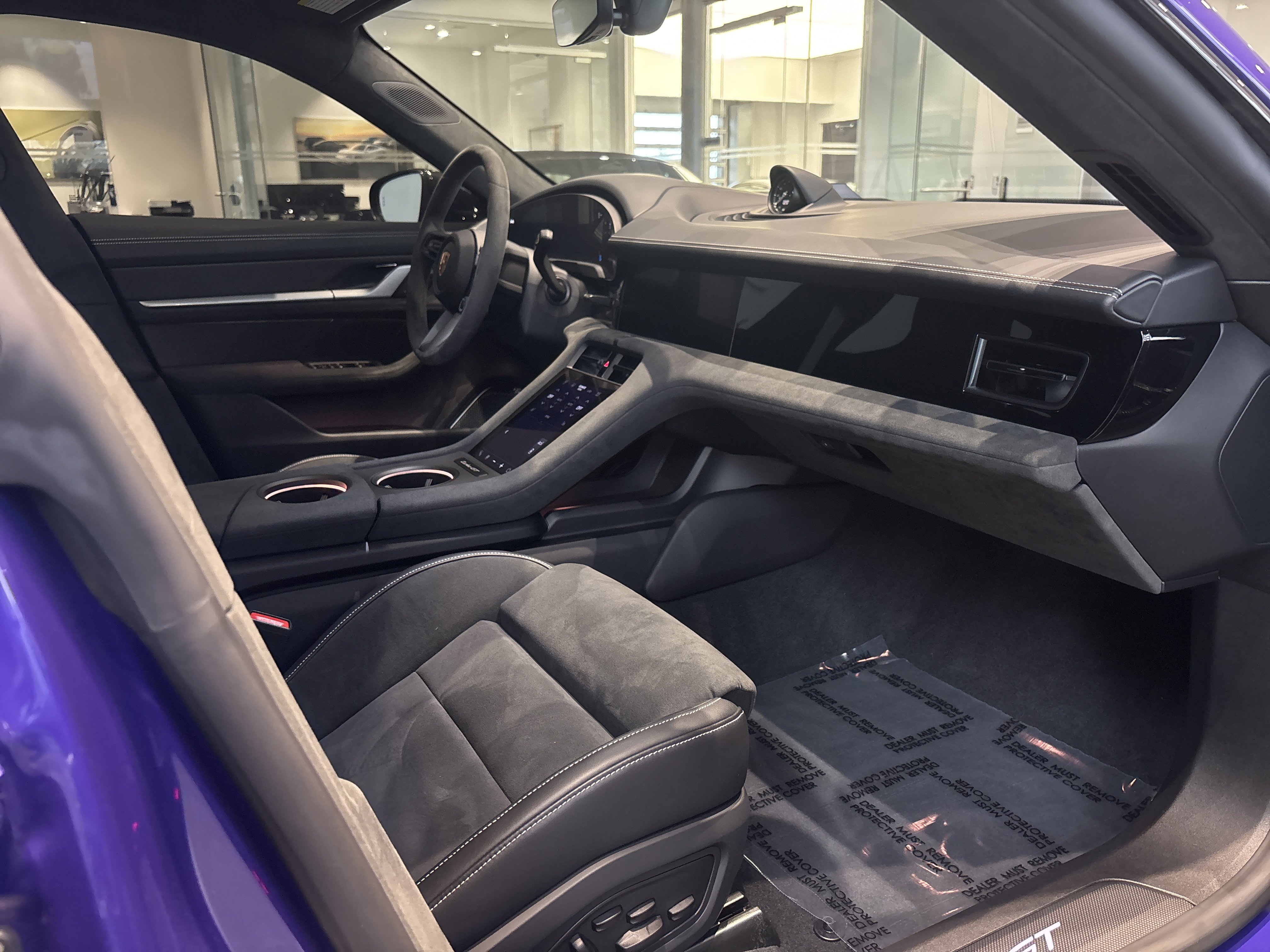 Certified 2025 Porsche Taycan Turbo GT image 13