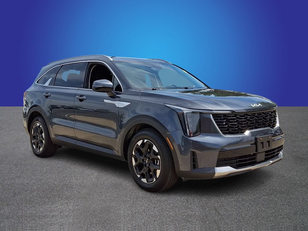 Used 2024 Kia Sorento S FWD image 3