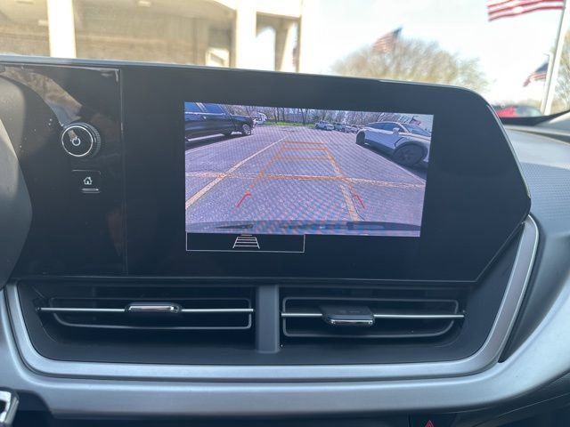 Used 2024 Chevrolet Trax LS FWD image 21