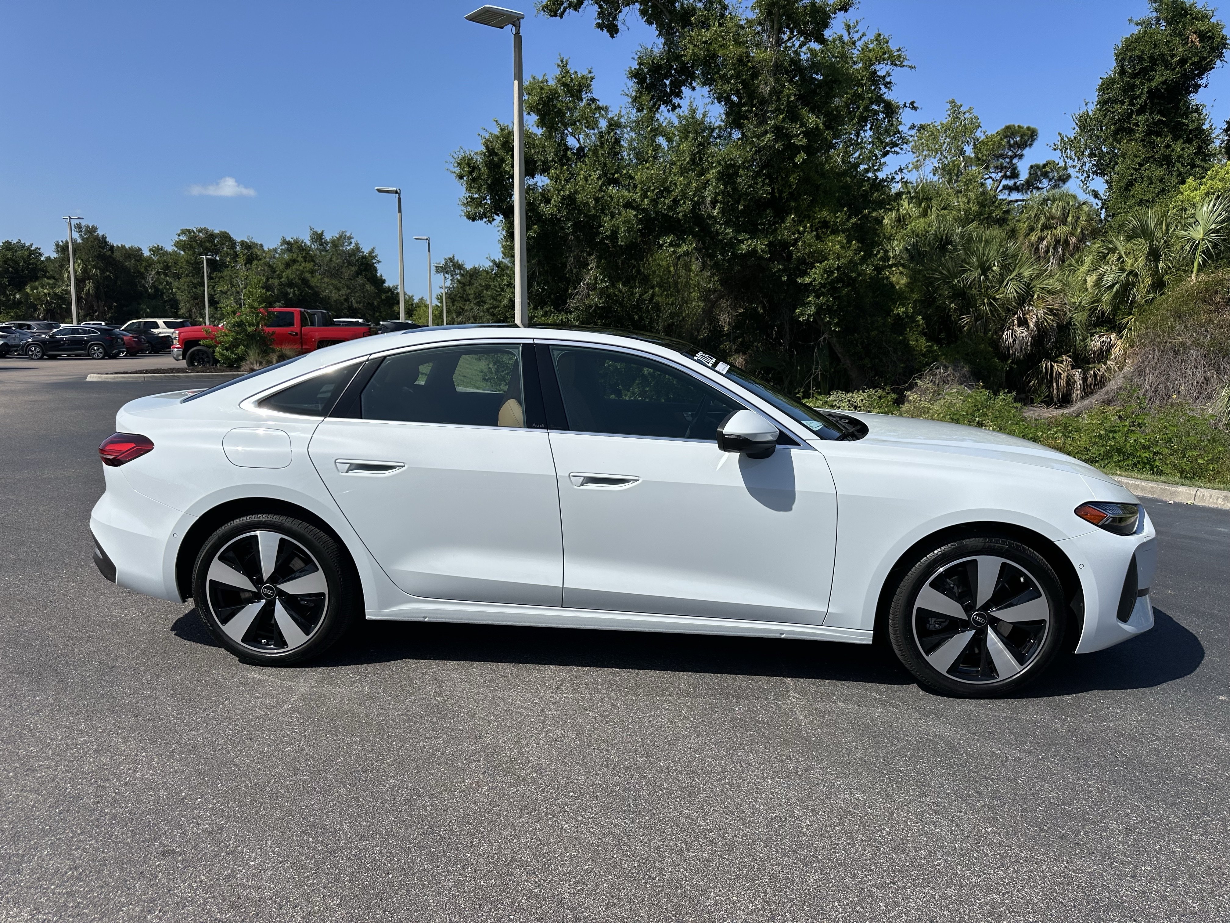 Used 2025 Audi A5 2.0T Premium Plus w/ Premium Plus AWD/4WD image 3