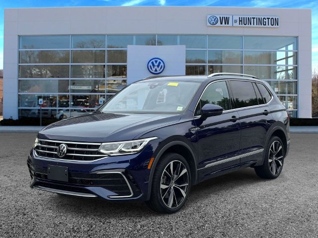 Certified 2023 Volkswagen Tiguan SEL R-Line AWD/4WD image 4
