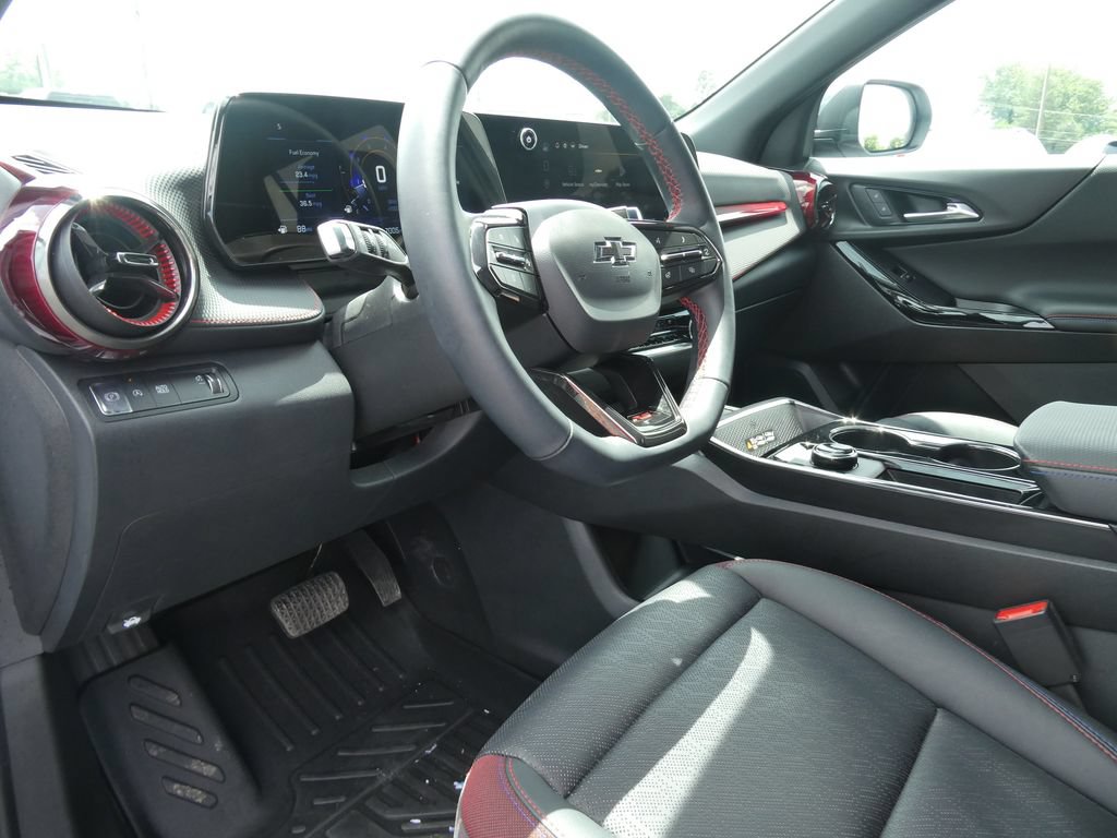 Certified 2026 Chevrolet Equinox RS w/ Convenience Package III FWD image 24