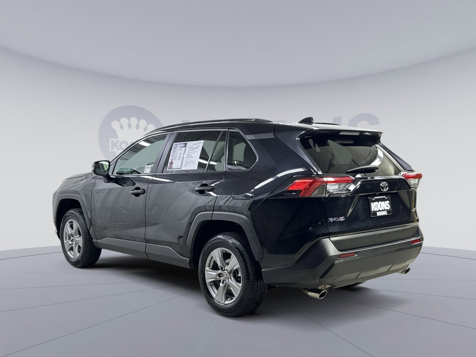 Used 2024 Toyota RAV4 XLE image 10