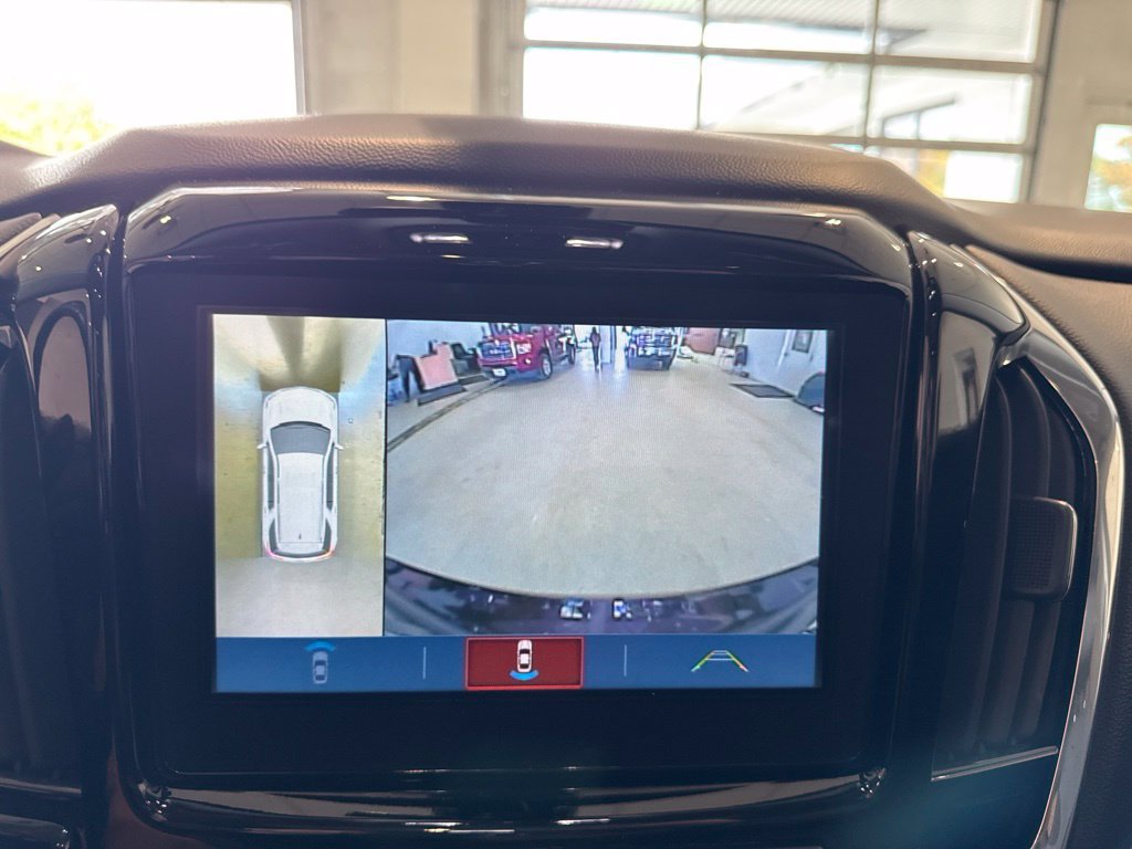Used 2018 Chevrolet Traverse Premier AWD/4WD image 40