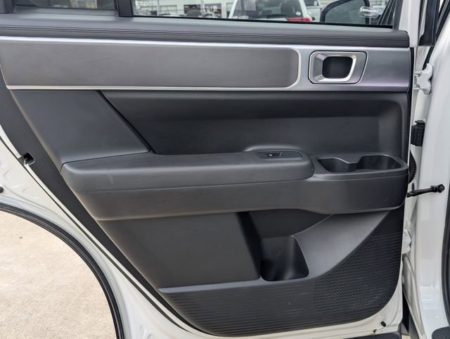 Used 2024 Hyundai Santa Fe SE image 22