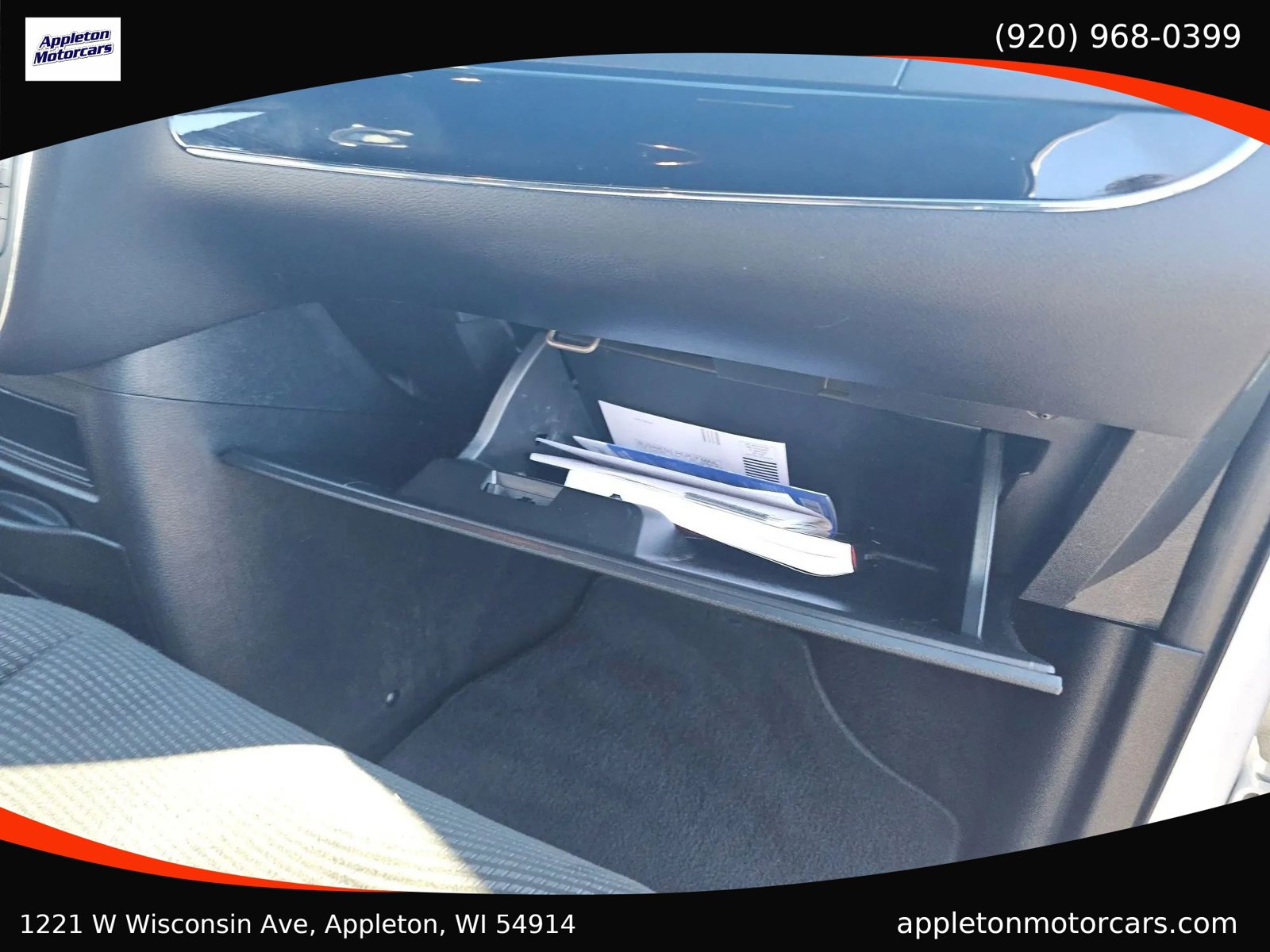 Used 2020 Dodge Grand Caravan SE image 25