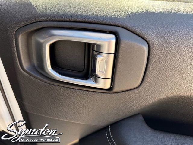 Used 2020 Jeep Wrangler Unlimited Sahara image 22