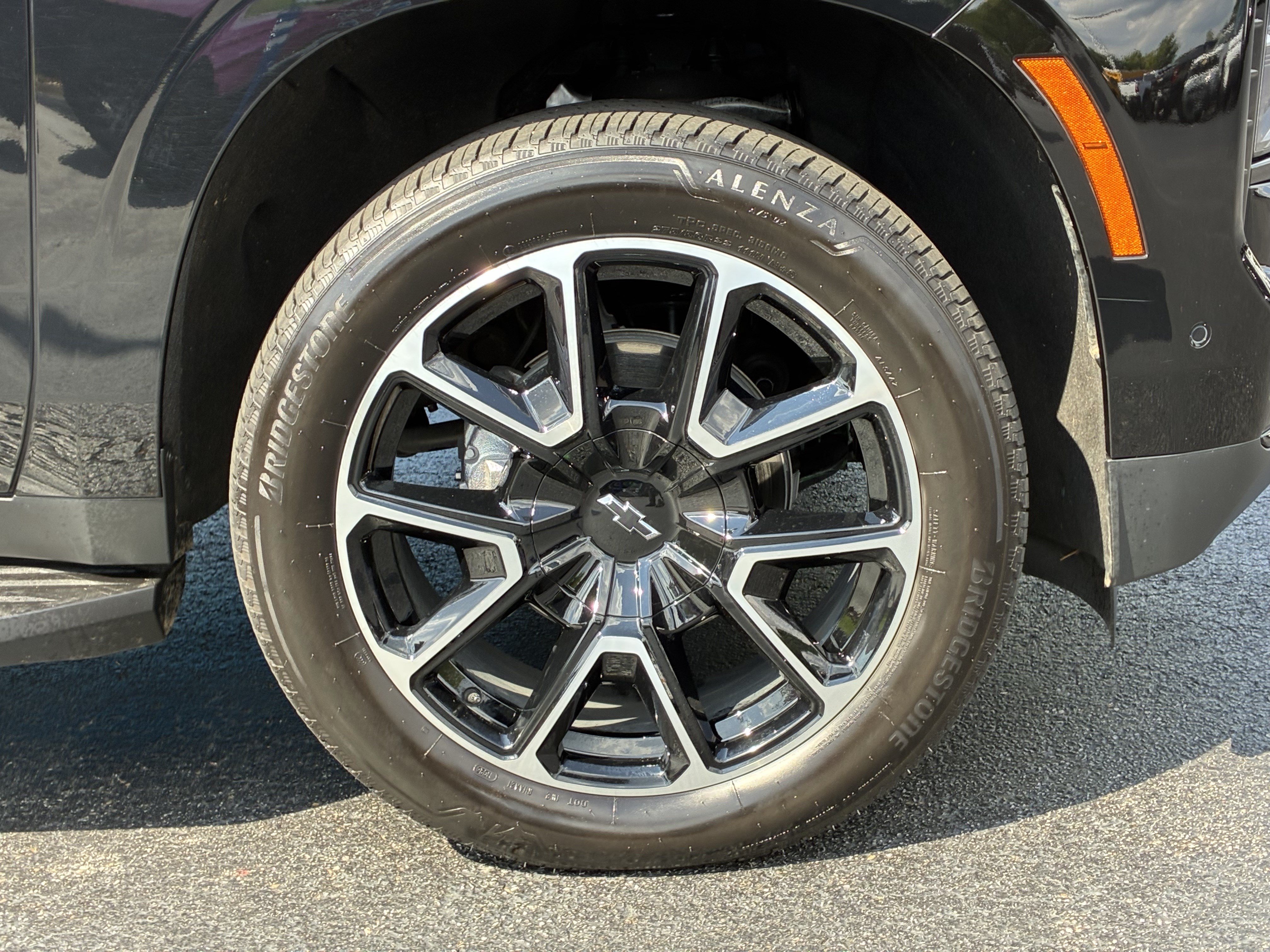 Used 2025 Chevrolet Tahoe RST w/ Comfort Package RWD image 6
