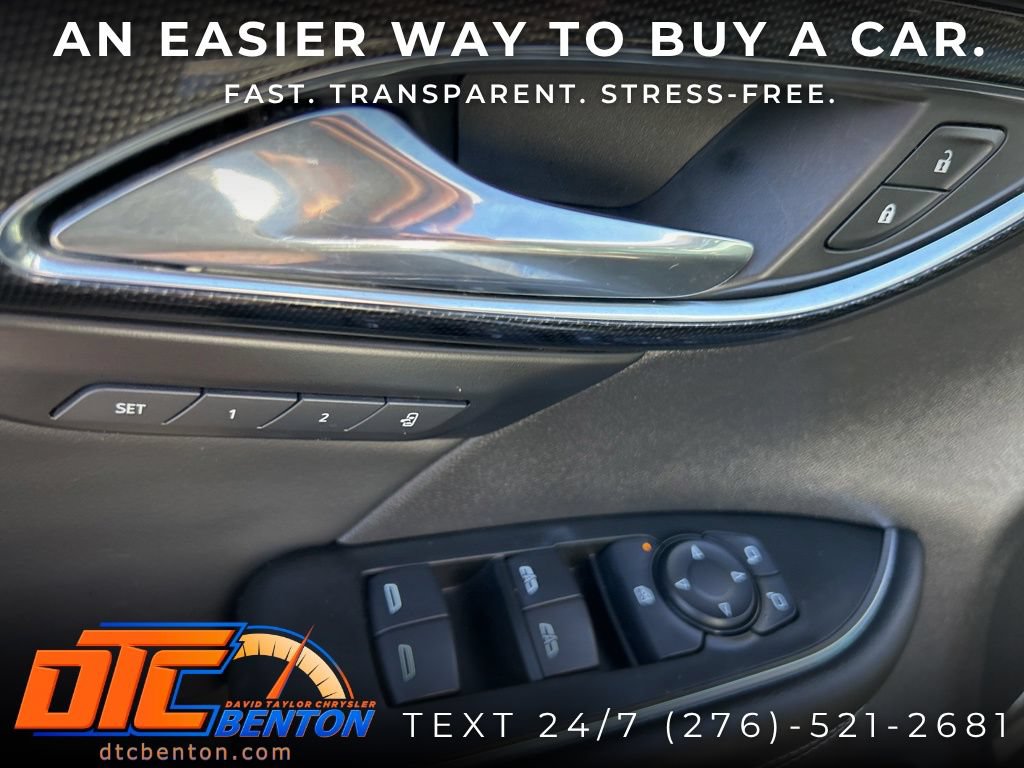 Used 2021 Buick Envision Essence w/ Technology Package I AWD/4WD image 12