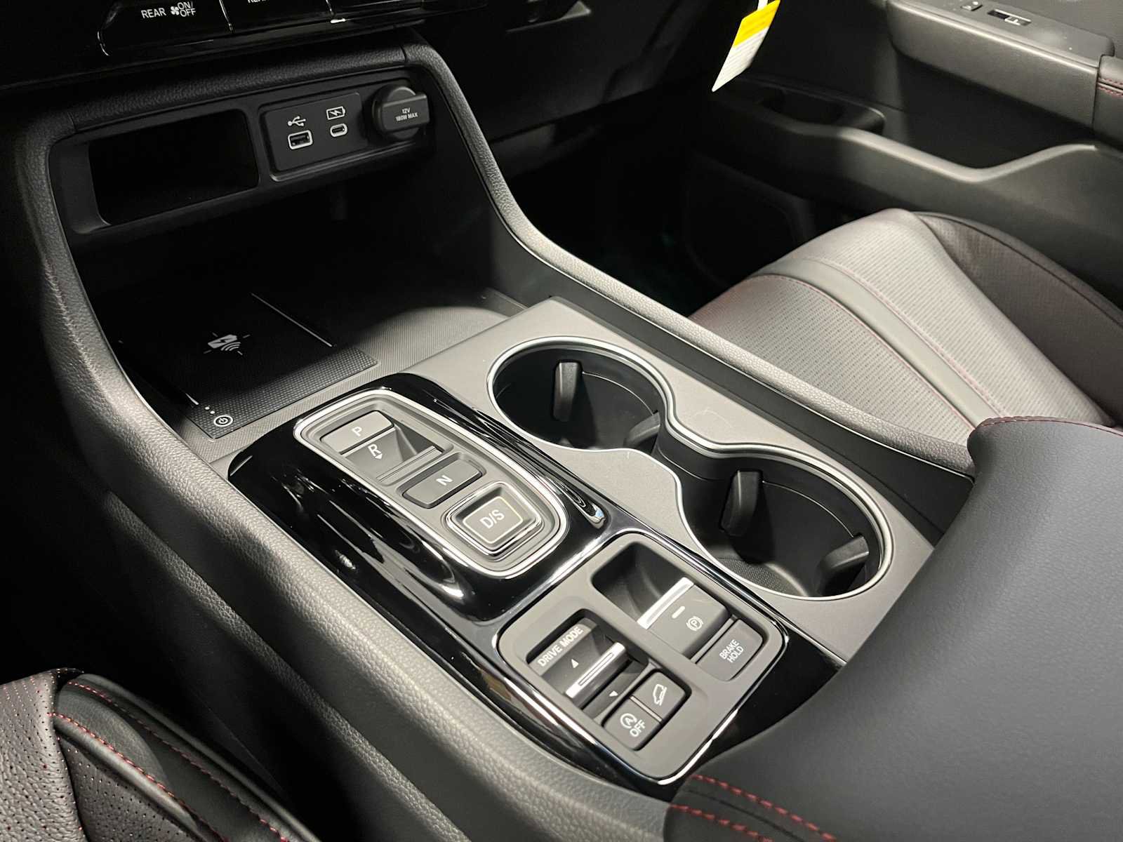 New 2025 Honda Pilot Black Edition image 23