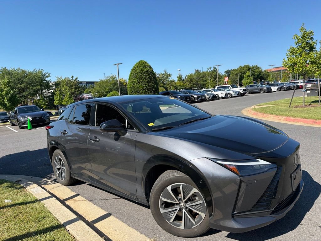 Certified 2023 Lexus RZ 450e Premium w/ Technology Package AWD/4WD image 6