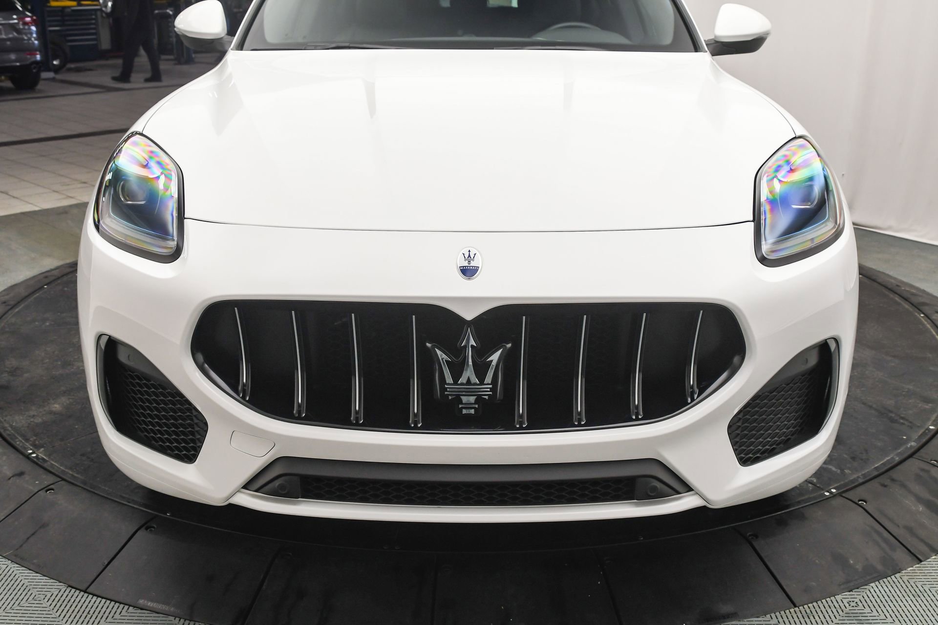 New 2025 Maserati Grecale GT image 27