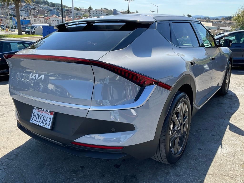 Used 2025 Kia EV6 Light image 74