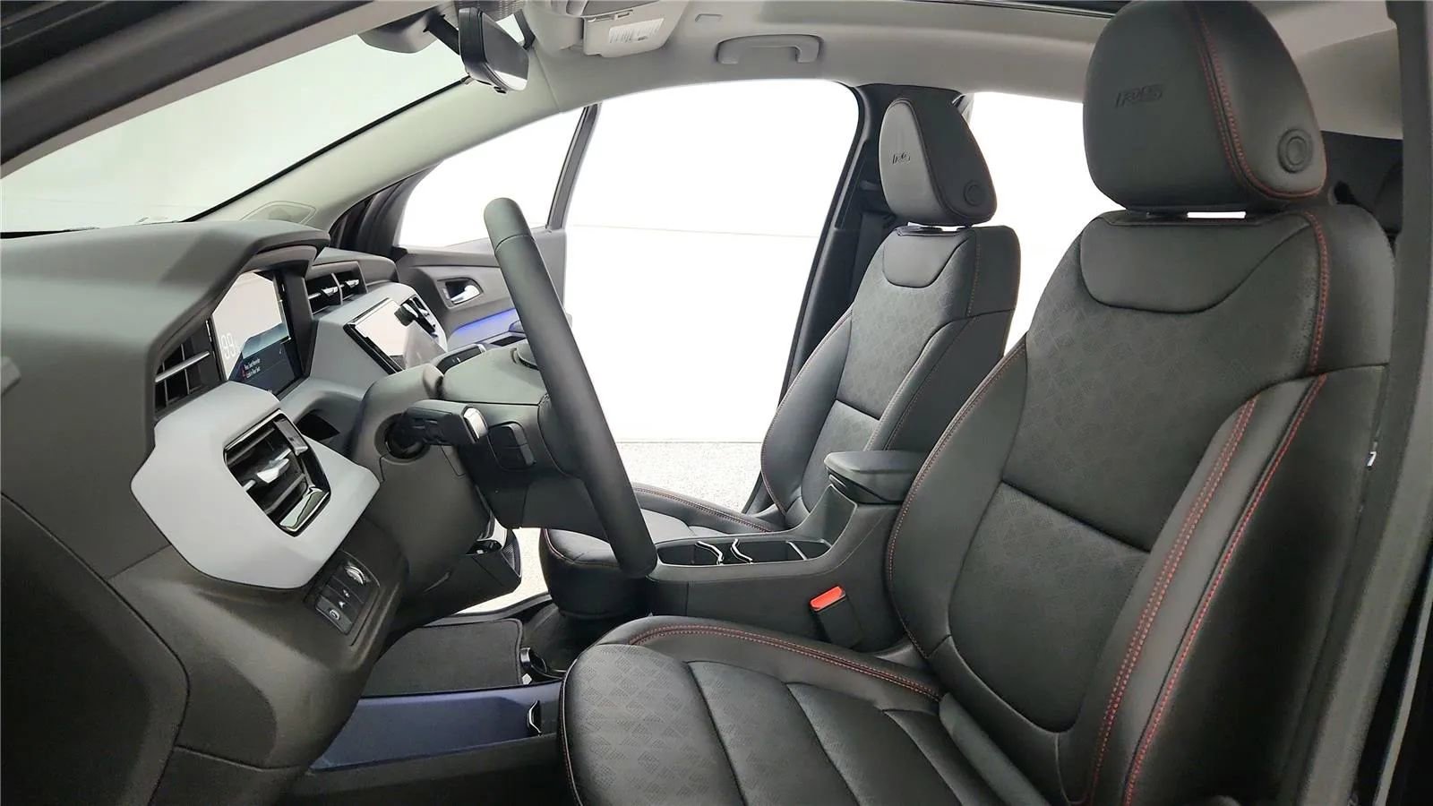 New 2027 Chevrolet Bolt RS w/ Technology Package image 26