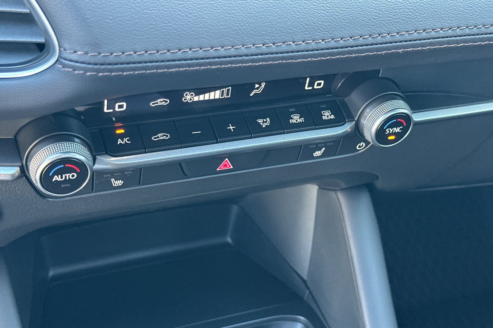 New 2026 MAZDA MAZDA3 s FWD image 21