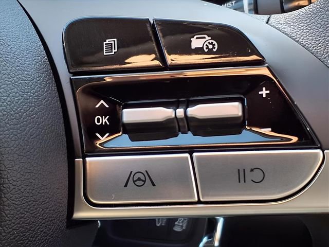 New 2026 Hyundai Elantra SE image 17