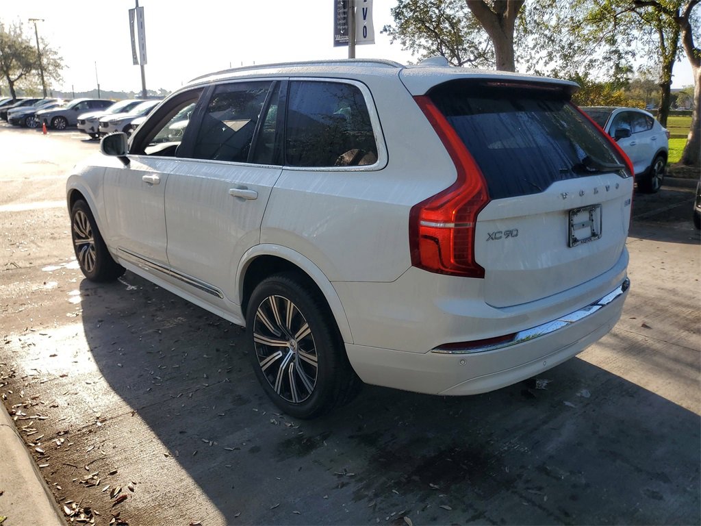 Certified 2024 Volvo XC90 B5 Core w/ Climate Package image 4