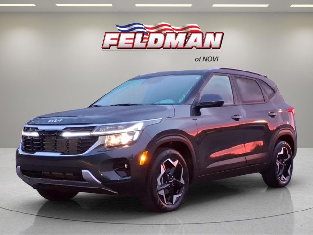Used 2025 Kia Seltos S FWD image 1