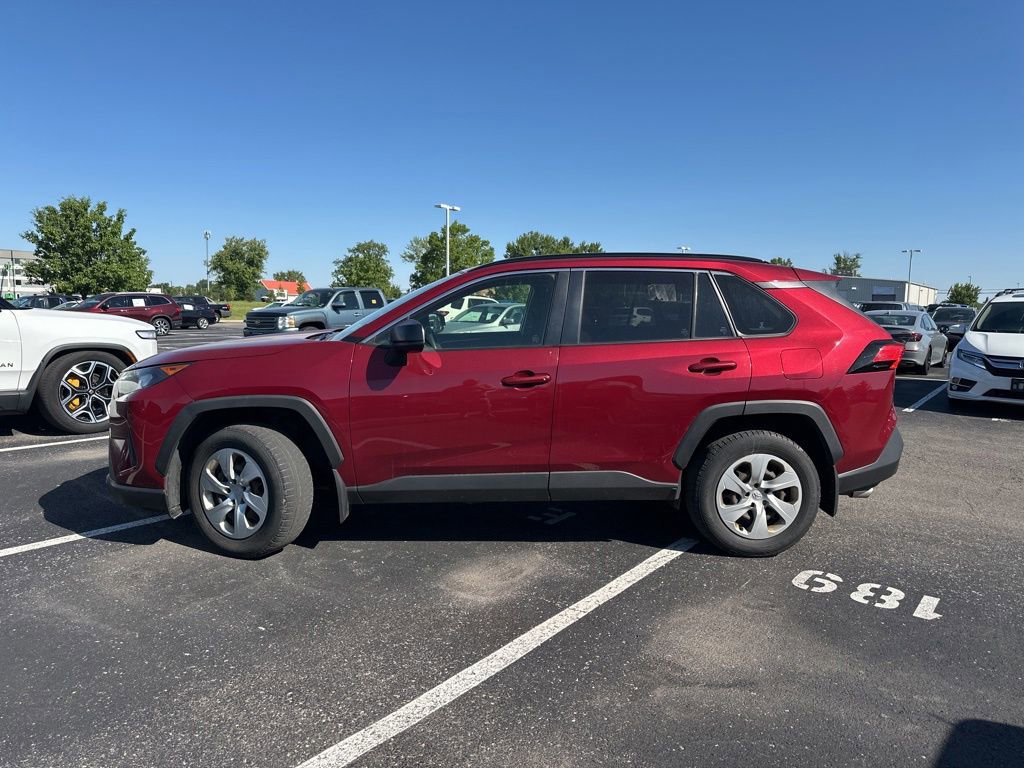 Used 2019 Toyota RAV4 LE w/ All Weather Liner Package AWD/4WD image 6