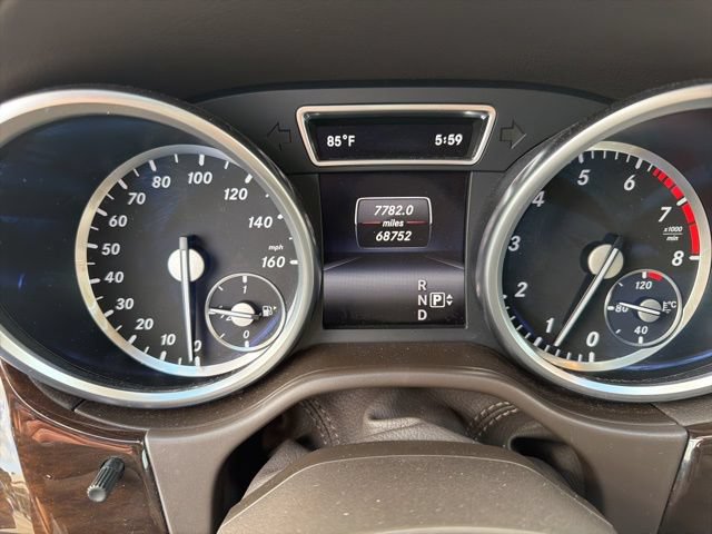 Used 2016 Mercedes-Benz GL 450 4MATIC image 9