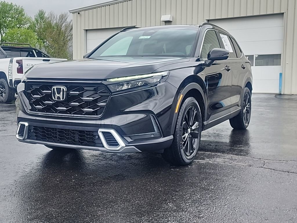 Used 2023 Honda CR-V Sport Touring image 3