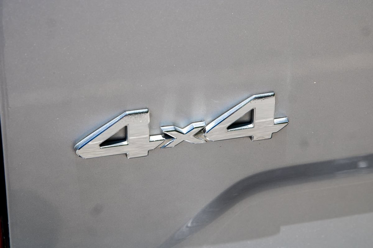Used 2018 Toyota Tundra Limited AWD/4WD image 46