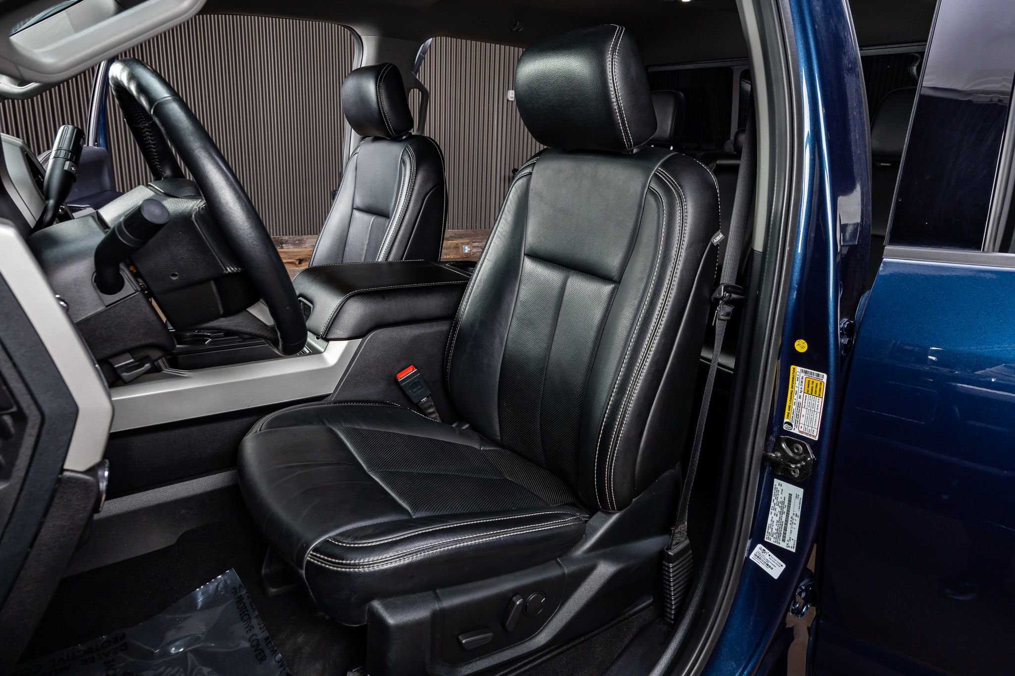 Used 2020 Ford F250 Lariat image 27