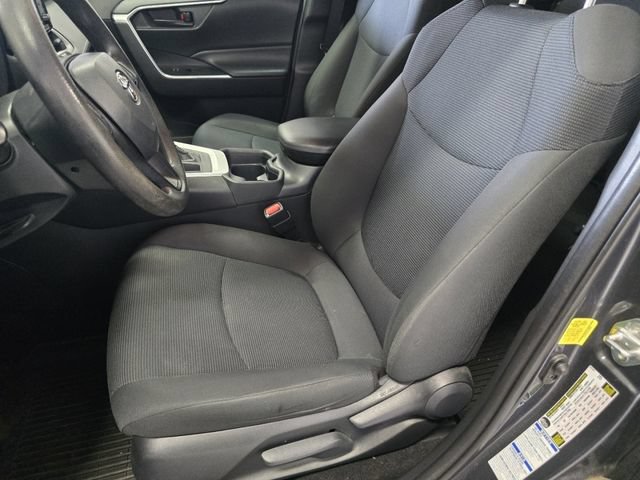 Used 2020 Toyota RAV4 LE w/ All Weather Liner Package AWD/4WD image 20
