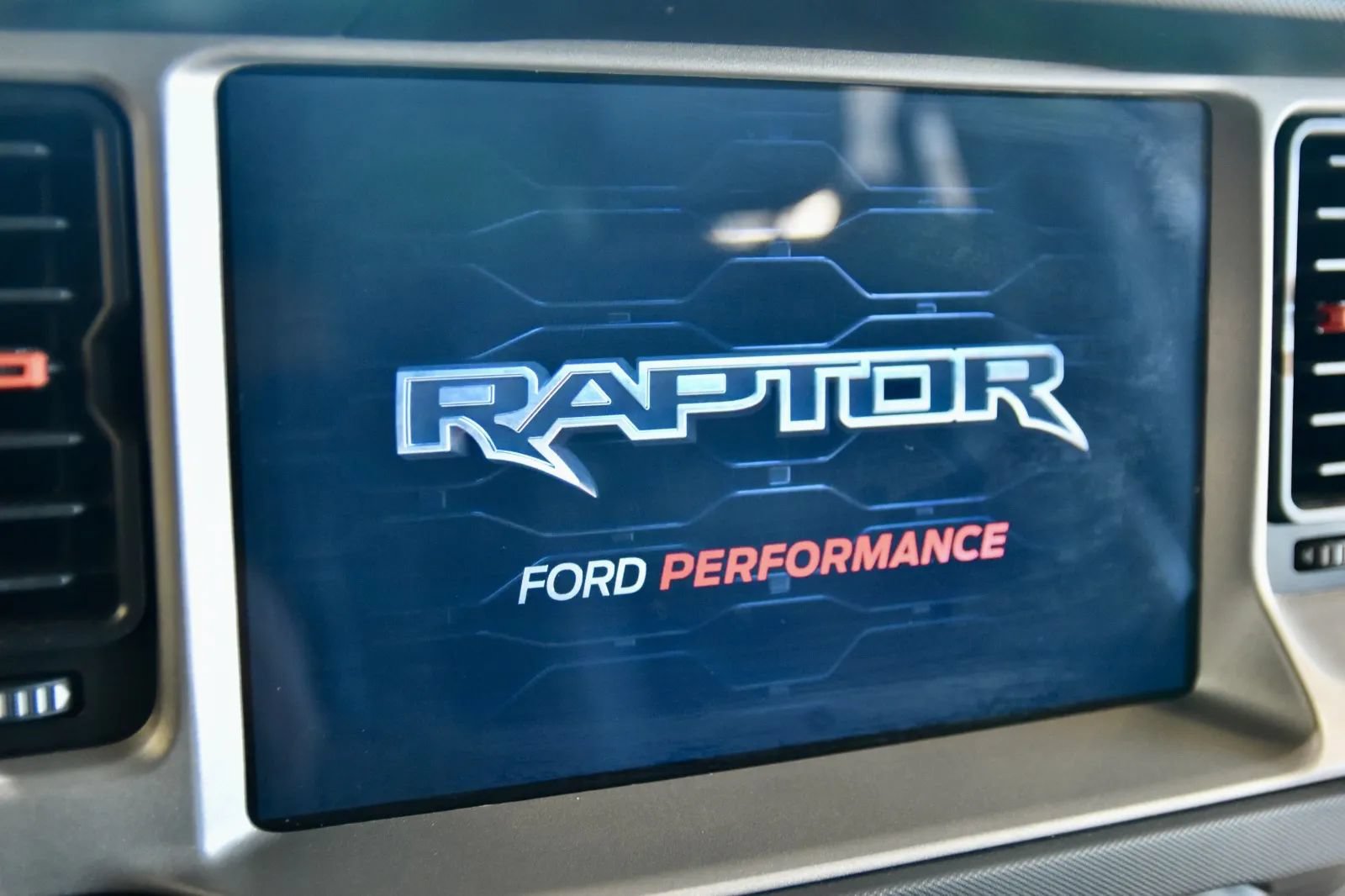 Used 2024 Ford Bronco Raptor AWD/4WD image 22