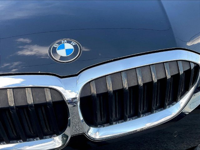 Used 2021 BMW 330i Sedan w/ Premium Package RWD image 34
