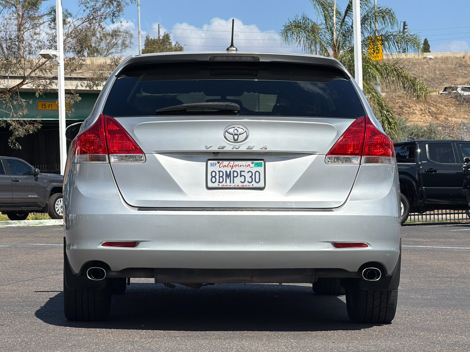 Used 2010 Toyota Venza FWD image 4