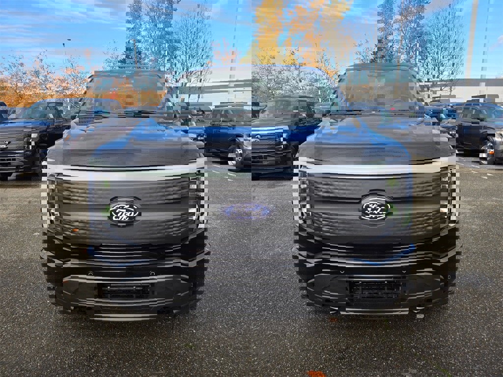 New 2025 Ford F150 Lightning Flash image 2