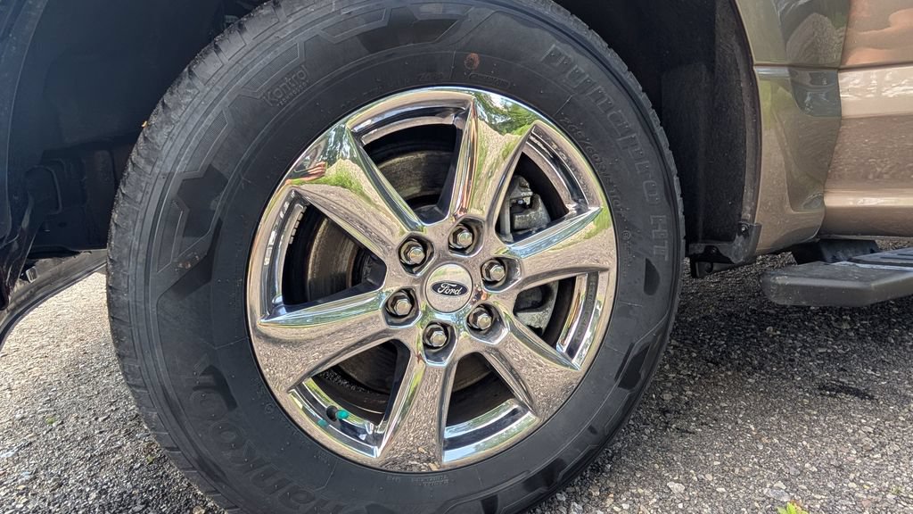 Used 2019 Ford F150 XLT w/ Equipment Group 301A Mid RWD image 19