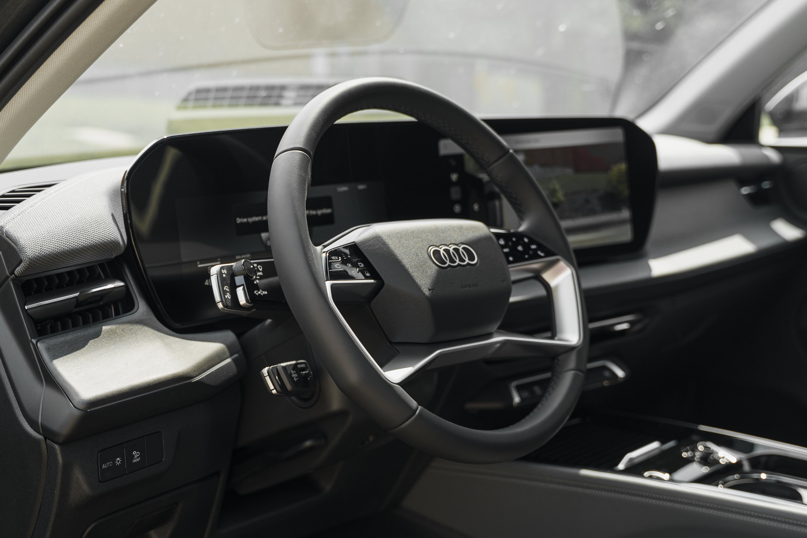 New 2026 Audi Q3 quattro 2.0T AWD/4WD image 9