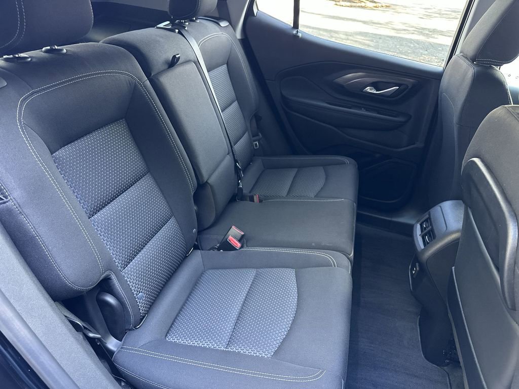 Certified 2022 GMC Terrain SLE w/ Driver Convenience Package image 28