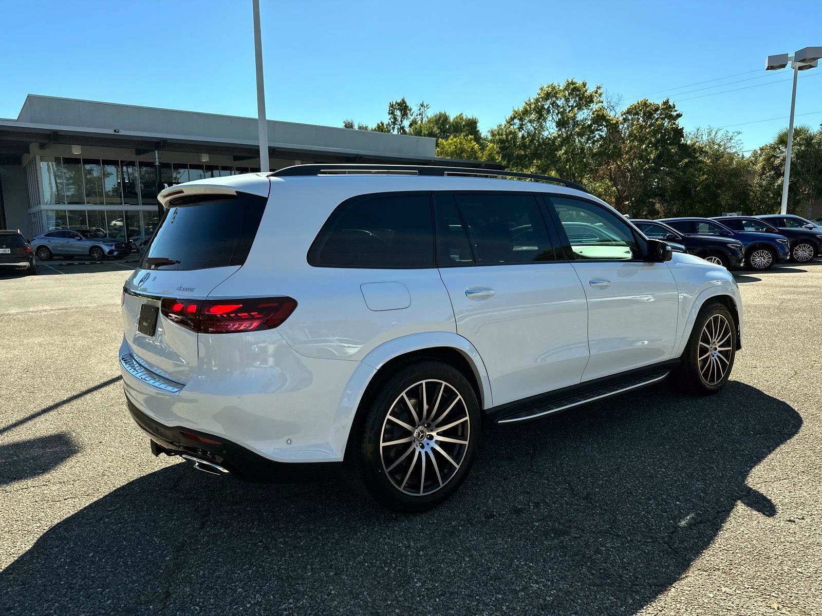 New 2026 Mercedes-Benz GLS 450 4MATIC image 5