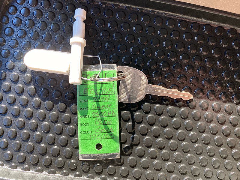 Used 2004 Chevrolet Silverado 2500 LT image 27