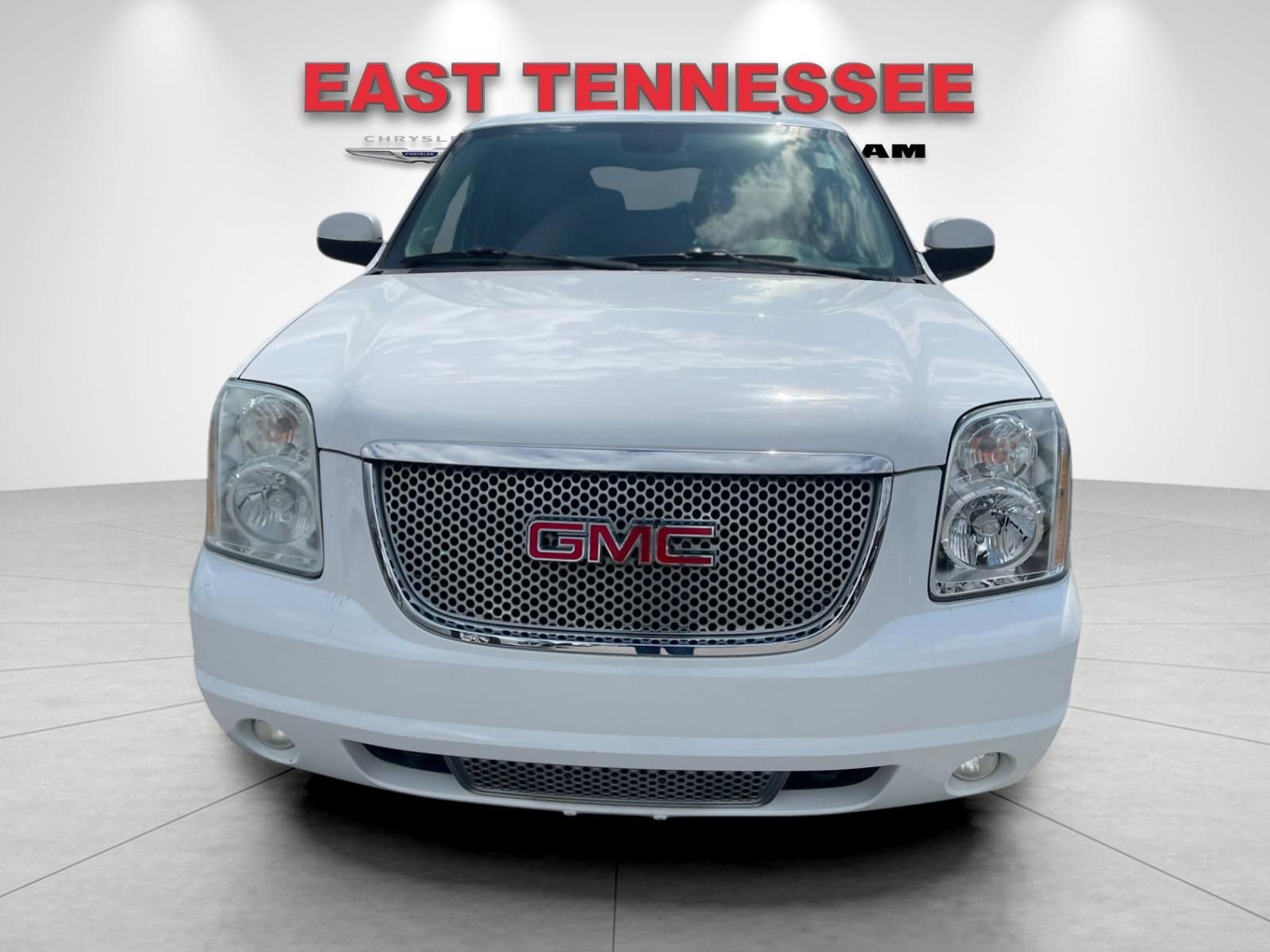 Used 2013 GMC Yukon XL Denali image 9