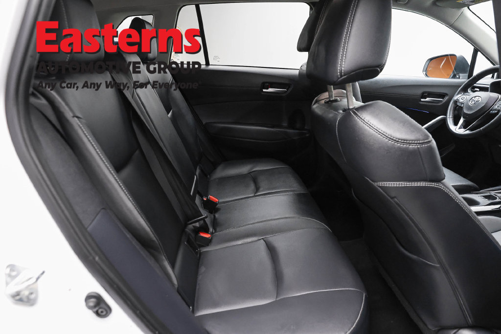 Used 2022 Toyota Corolla Cross XLE w/ Convenience Package AWD/4WD image 25