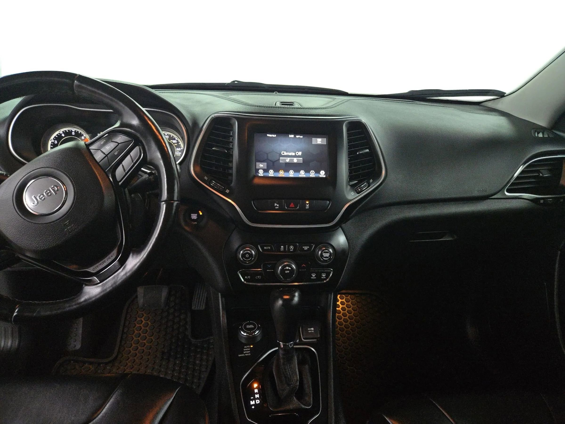 Used 2021 Jeep Cherokee Latitude image 13