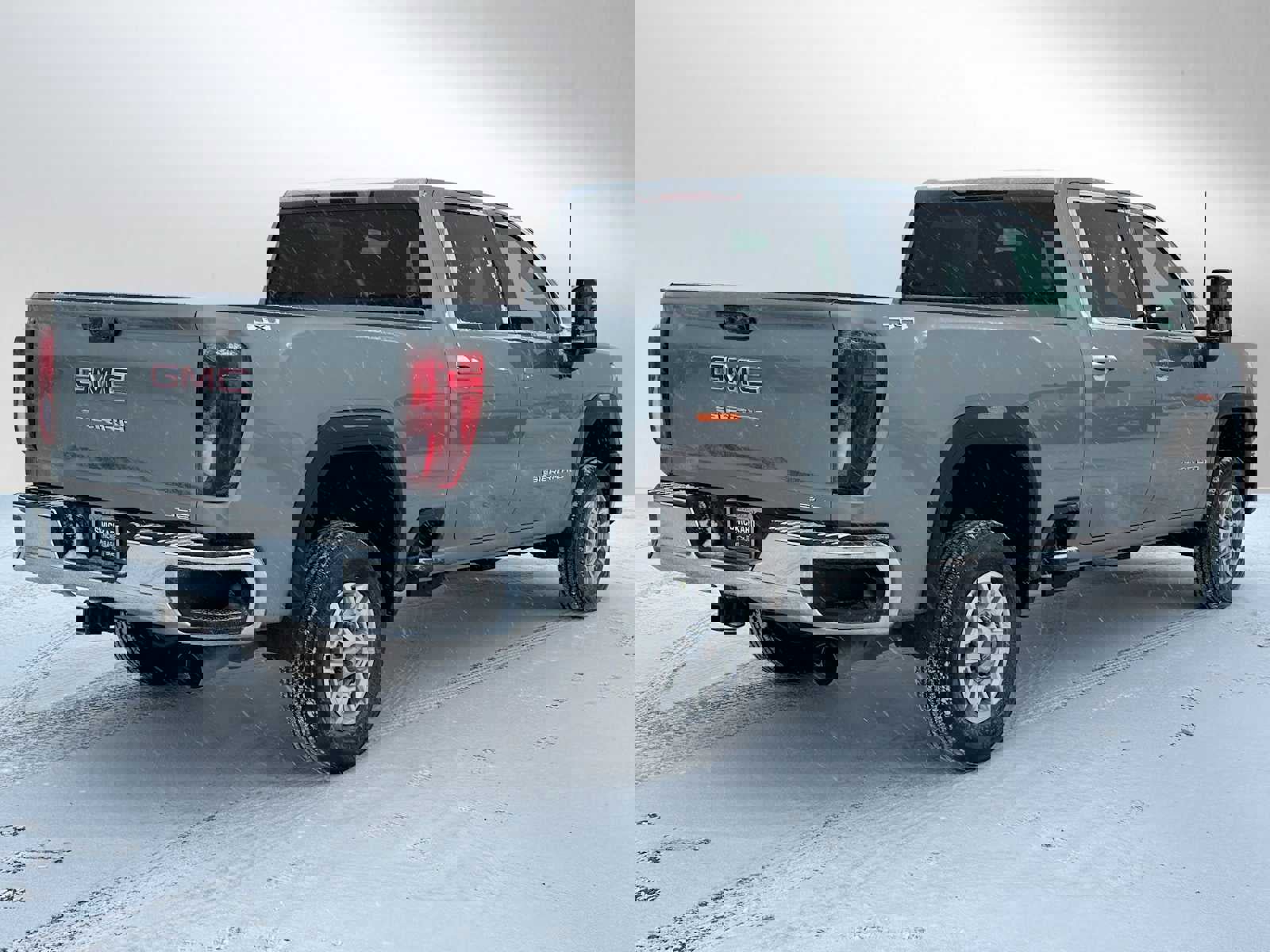 New 2026 GMC Sierra 2500 SLE w/ SLE Convenience Package image 3